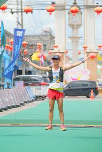 BIB: 5374
                            <button type="button" onclick="openModal(21762186)" class="btn btn-primary btn-sm float-right btn-popup" data-toggle="modal" data-target=".modal-high-quality">
                        <i class="fas fa-shopping-cart"></i> Add to Cart
                    </button>
                                            <button type="button" onclick="isThisMe(21762186, true)" class="btn btn-success btn-sm float-right btn-popup btn-isme hidden" data-toggle="tooltip" data-placement="bottom" title="นี่คือรูปของคุณใช่ไหม คลิกที่นี่เพื่อเอาเข้าอัลบั้ม">
                        <i class="fas fa-plus"></i> Add to album
                    </button>
                    <button type="button" onclick="isThisMe(21762186, false)" class="btn btn-warning btn-sm float-right btn-popup btn-isnotme hidden">
                        <i class="fas fa-ban"></i> Remove from album
                    </button>